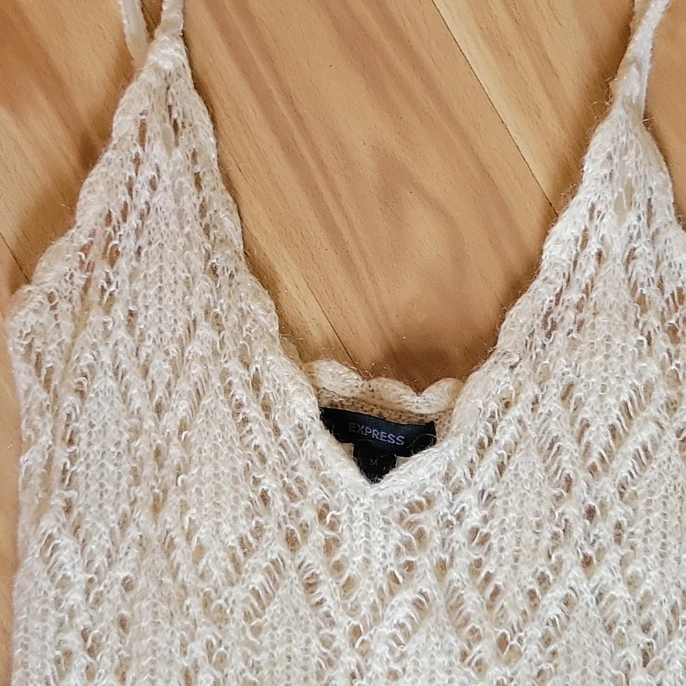 Express Crochet Tank Style Top - Picture 4 of 8